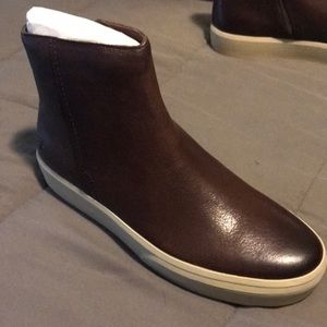 Frye Beacon Zip Boots